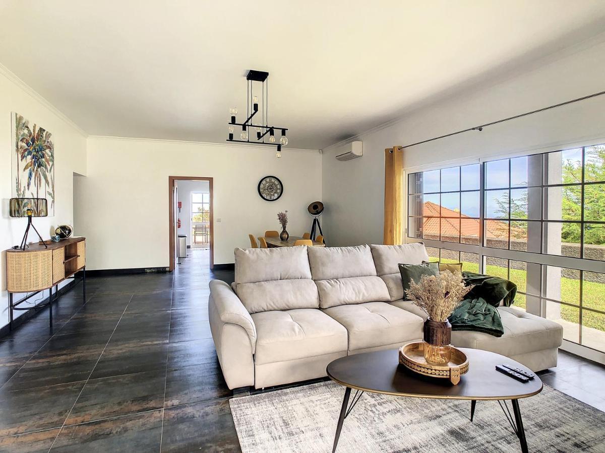 Achadas da Cruz Casa Dasa By Lovelystay מראה חיצוני תמונה